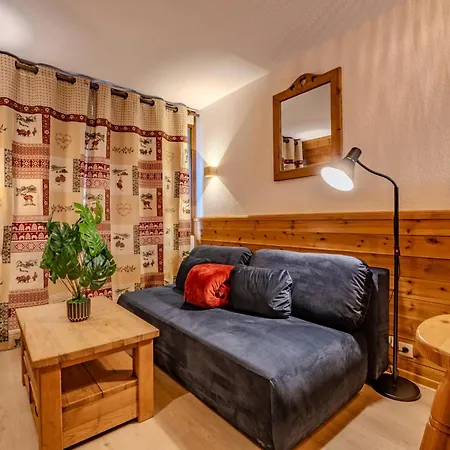 Direct Access W Living Space